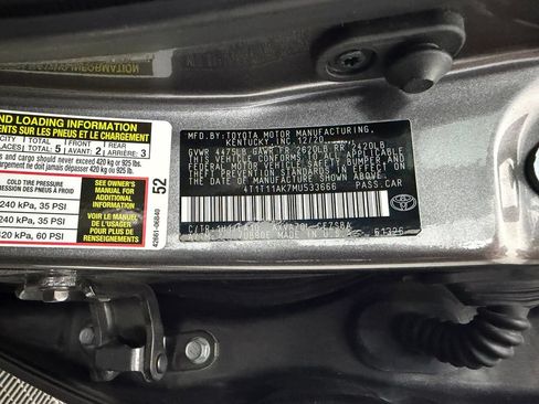 Used 2021 Toyota Camry SE w/ Cold Weather Package FWD image 25