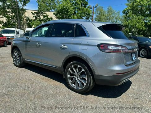 Used 2022 Lincoln Nautilus Reserve w/ Cargo Utility Package AWD/4WD image 16