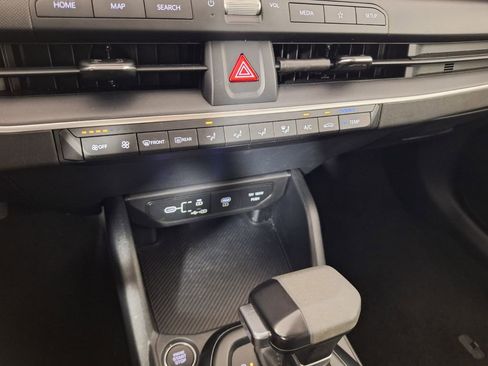 Used 2025 Kia K4 FWD image 14