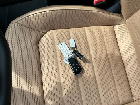 New 2026 Volkswagen Atlas Cross Sport SEL R-Line image 34