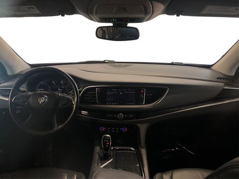 Used 2020 Buick Enclave Essence FWD image 23