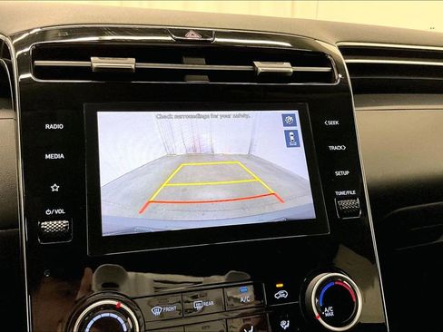 Used 2023 Hyundai Tucson SEL AWD/4WD image 14