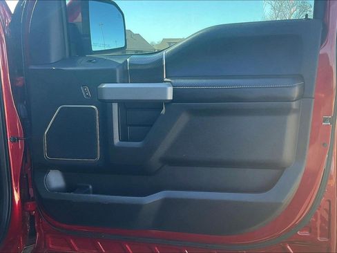 Used 2018 Ford F150 Raptor w/ Equipment Group 802A Luxury image 20