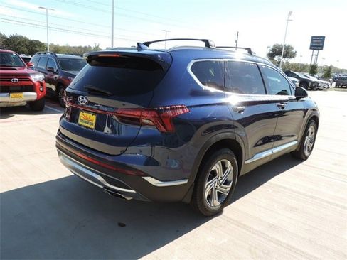 Used 2022 Hyundai Santa Fe SEL image 5