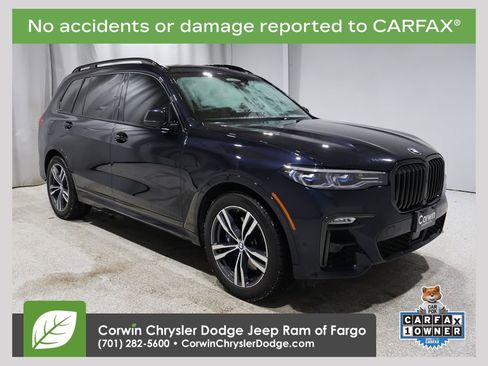 Used 2021 BMW X7 M50i image 1