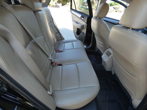 Used 2019 Subaru Outback 2.5i Premium w/ Popular Package #2 image 34