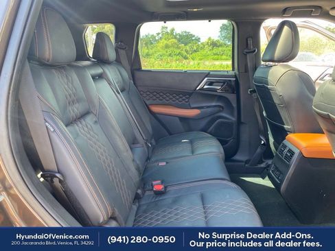 Used 2022 Mitsubishi Outlander SEL FWD image 21