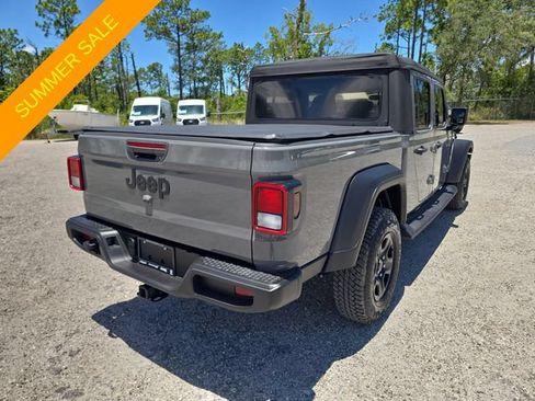 Used 2021 Jeep Gladiator Sport w/ Trailer Tow Package AWD/4WD image 4