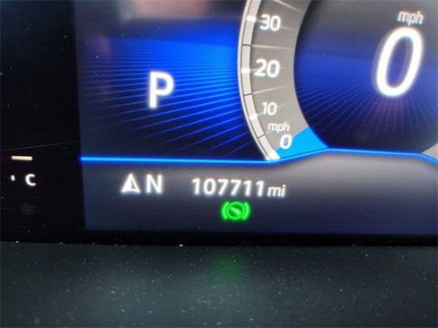 Used 2022 Volkswagen Taos SE image 12