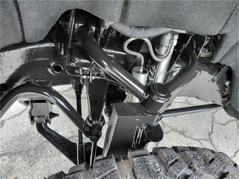 Used 2019 Chevrolet Silverado 2500 LT image 19