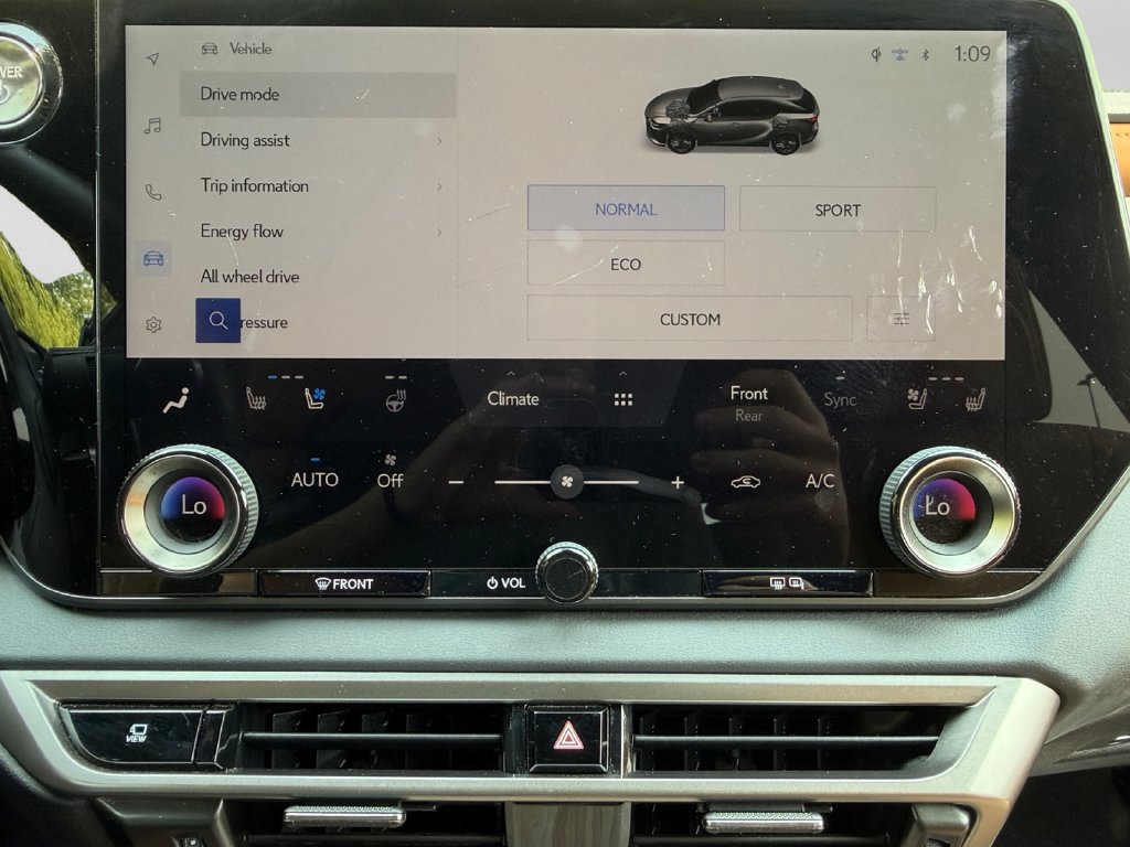 Used 2025 Lexus RX 350h w/ Convenience Package AWD/4WD image 19