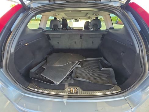 Used 2017 Volvo XC60 T6 Inscription w/ Preferred Option Package image 26