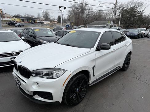 Used 2017 BMW X6 xDrive35i image 2