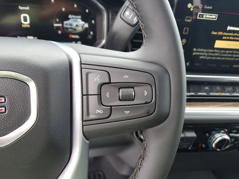 New 2026 GMC Sierra 1500 Elevation image 19