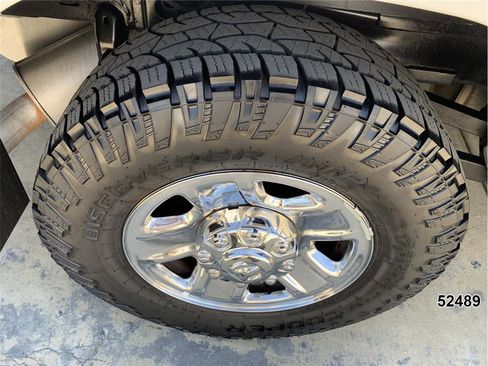 Used 2021 RAM 2500 Tradesman w/ Chrome Appearance Group image 23