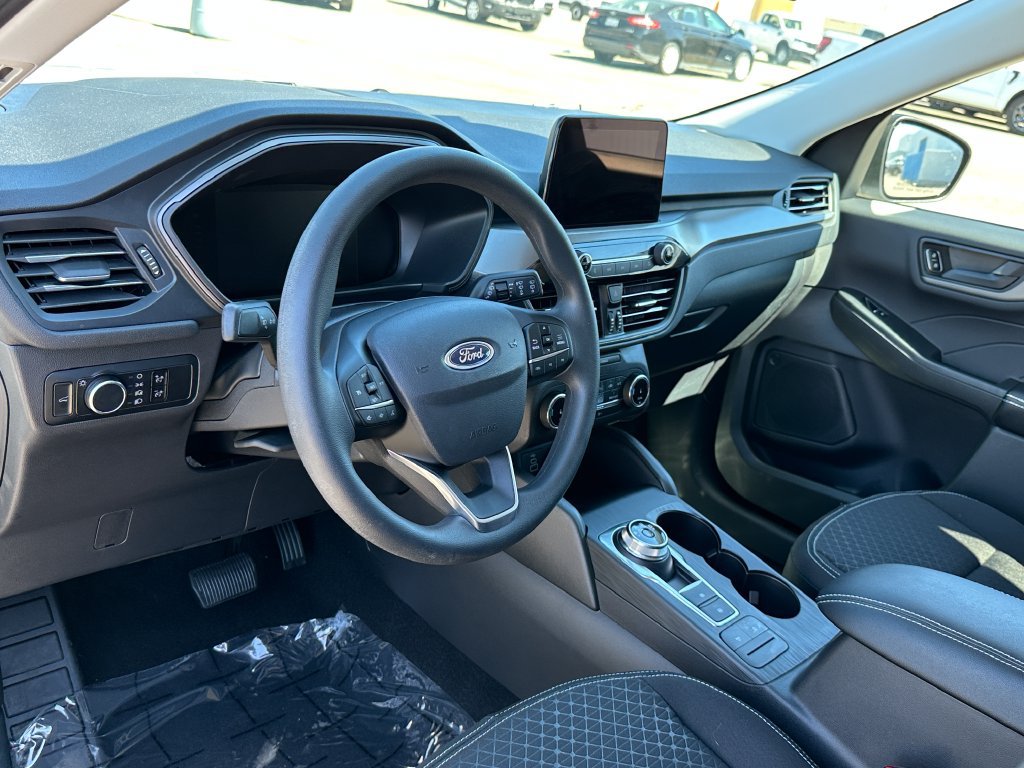 Used 2025 Ford Escape Active FWD image 5