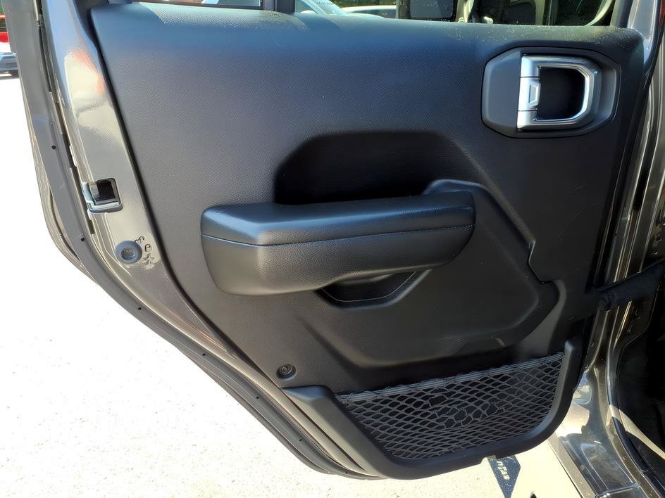 Used 2019 Jeep Wrangler Unlimited Sport AWD/4WD image 14