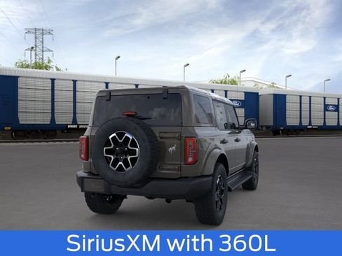 New 2026 Ford Bronco Outer Banks AWD/4WD image 8