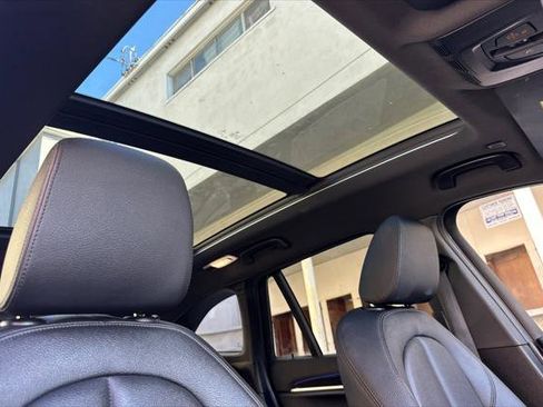 Used 2021 BMW X1 sDrive28i w/ Premium Package image 16