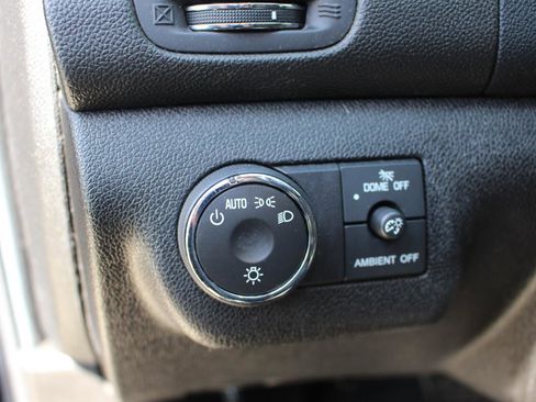 Used 2016 Buick Enclave Leather AWD/4WD image 19