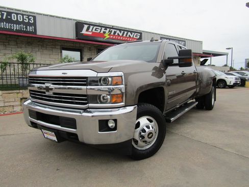 Used 2015 Chevrolet Silverado 3500 LT w/ LT Convenience Package RWD image 1