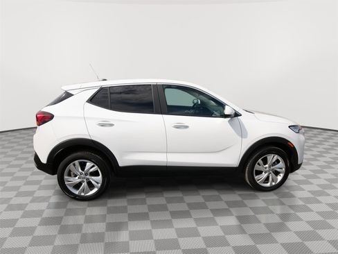Used 2025 Buick Encore GX Preferred AWD/4WD image 6
