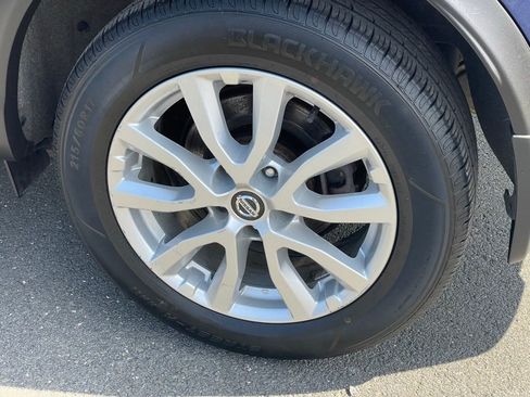 Certified 2020 Nissan Rogue Sport SV w/ All-Weather Package AWD/4WD image 28