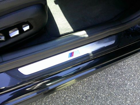 Used 2018 BMW 540i xDrive image 28