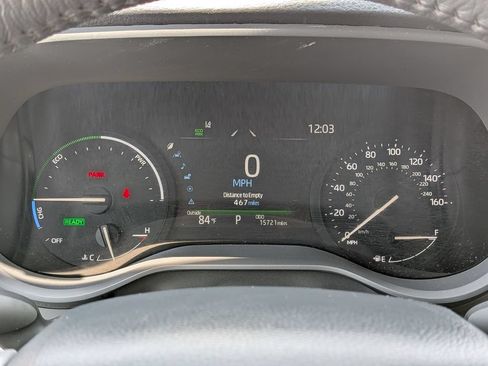 Used 2026 Toyota Sienna XLE FWD image 22