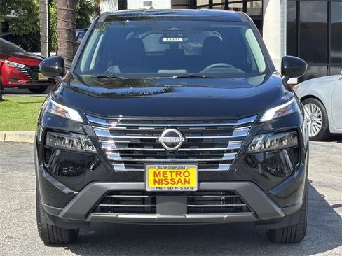 New 2026 Nissan Rogue SV image 6