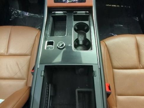 Used 2024 Lincoln Aviator Reserve w/ Equipment Group 201A AWD/4WD image 25