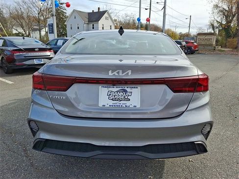 Used 2024 Kia Forte LXS image 22