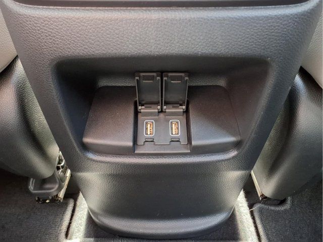 Used 2018 Honda CR-V Touring image 15