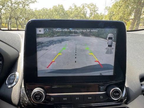 Used 2019 Ford EcoSport Titanium image 41