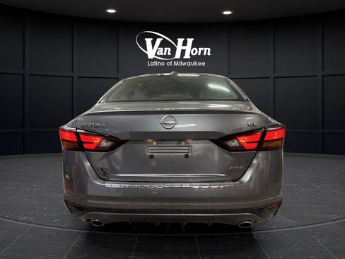Used 2023 Nissan Altima 2.5 SL AWD/4WD image 10