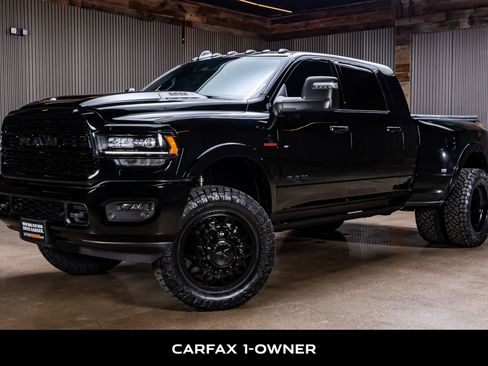 Used 2024 RAM 3500 Limited image 5