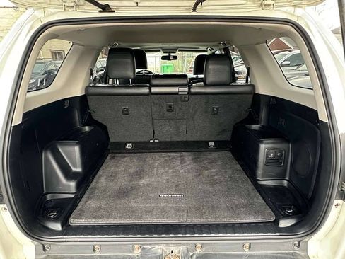 Used 2011 Toyota 4Runner Limited image 24