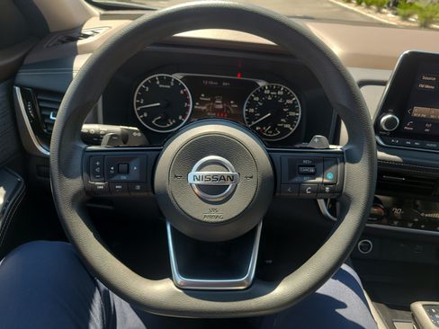 Used 2021 Nissan Rogue SV AWD/4WD image 21