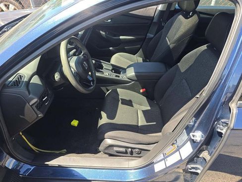 Used 2024 Honda Accord EX image 8