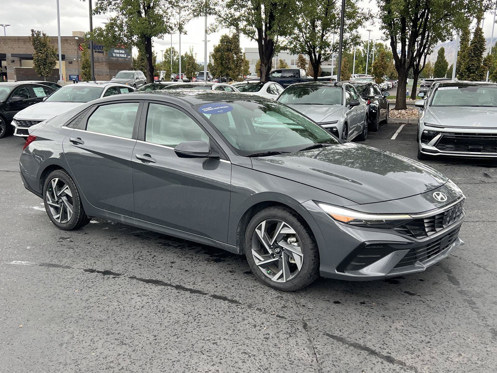 Certified 2024 Hyundai Elantra Limited FWD image 15