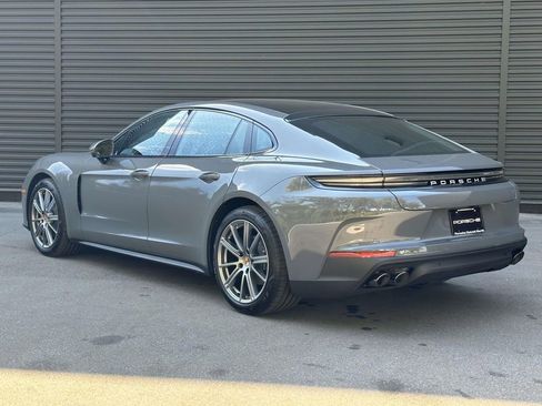 New 2025 Porsche Panamera image 3
