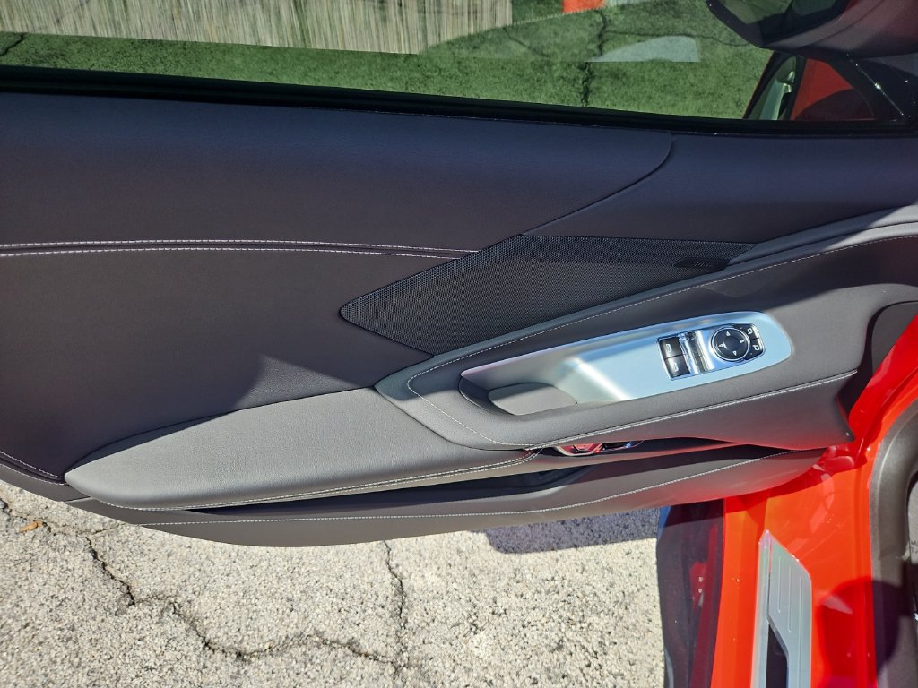 Used 2025 Chevrolet Corvette E-Ray AWD/4WD image 11