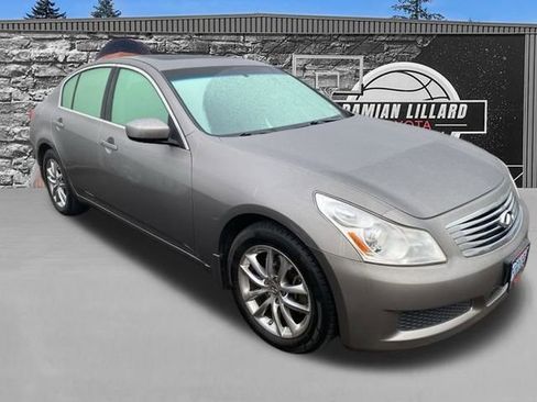 Used 2009 INFINITI G37 x w/ Premium Pkg image 1