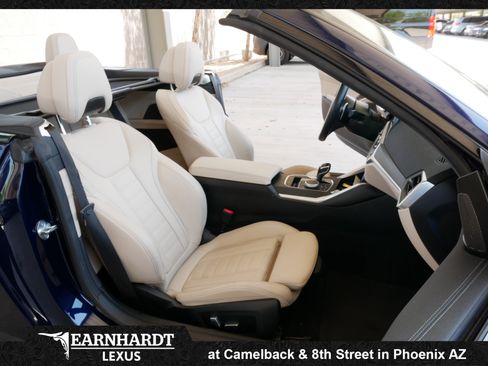 Used 2022 BMW M440i Convertible RWD image 3