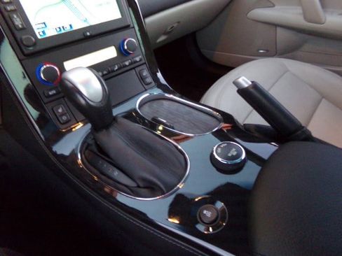 Used 2012 Chevrolet Corvette Grand Sport w/ 3LT Preferred Equipment Group image 18