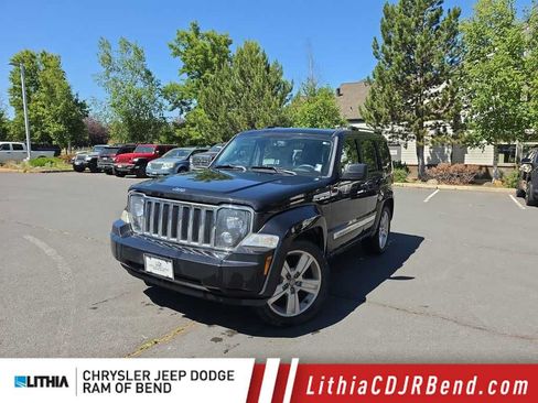 Used 2012 Jeep Liberty Limited Jet AWD/4WD image 1