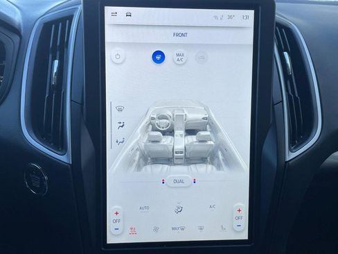 Used 2024 Ford Edge SEL w/ Convenience Package image 38