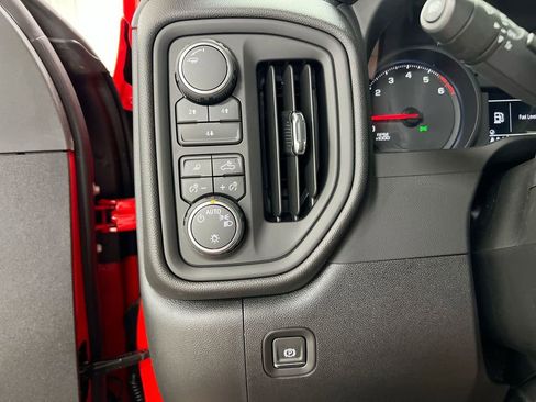 New 2026 Chevrolet Silverado 2500 Custom w/ Custom Value Package AWD/4WD image 18