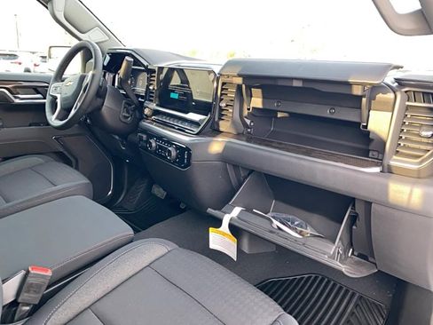 Used 2025 Chevrolet Silverado 1500 LT w/ Convenience Package II image 22