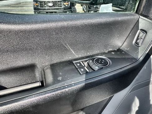 New 2025 Ford F550 4x4 Regular Cab Super Duty image 13